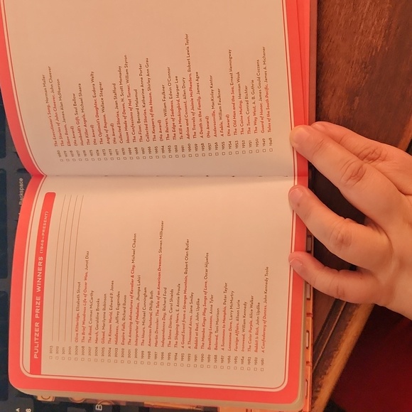 Potter Style Reading Journal for Book Lovers - Picture 8 of 12